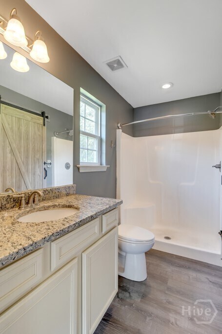 Building Photo - 402 Sterling Creek Dr