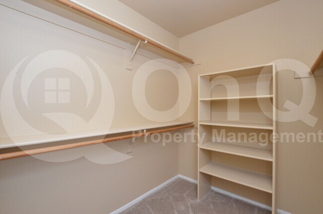 Building Photo - 9325 E Pershing Ave