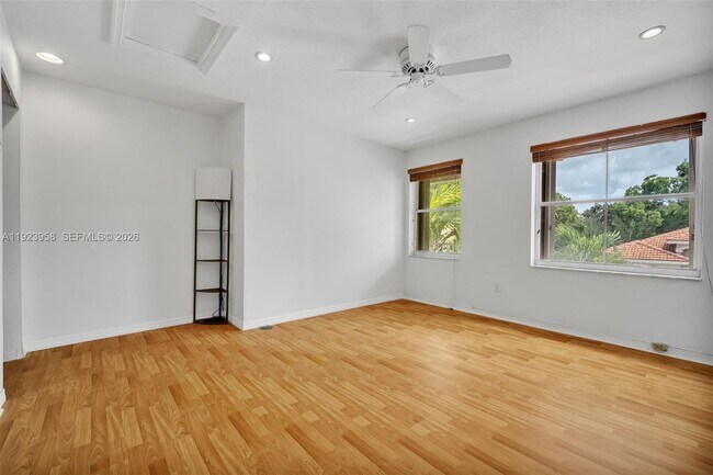 Building Photo - 13174 NW 9th Ct