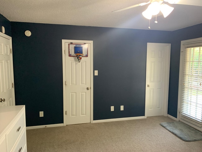 Building Photo - 6927 Moss Creek Way