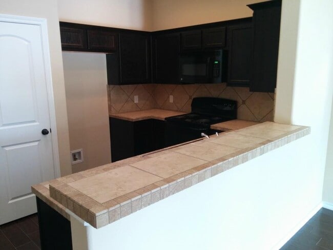 Building Photo - 149 Creekside Villa Dr