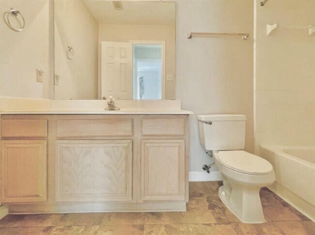 Building Photo - 6406 Liberty Valley Dr