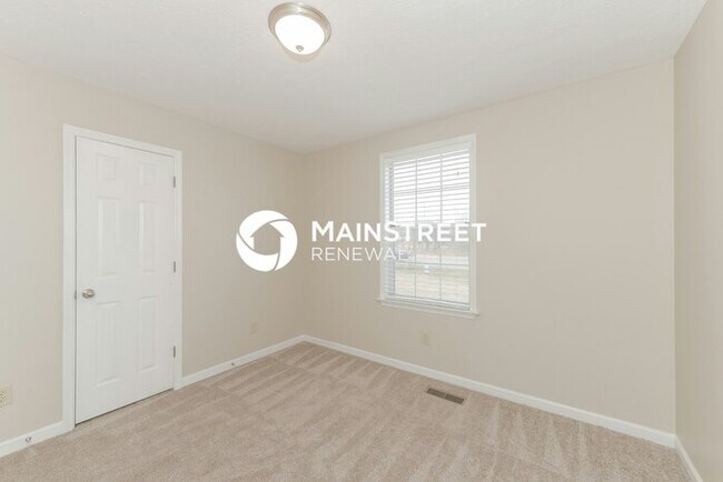Building Photo - 3 Bedroom Pet-Friendly Home in La Vergne, ...