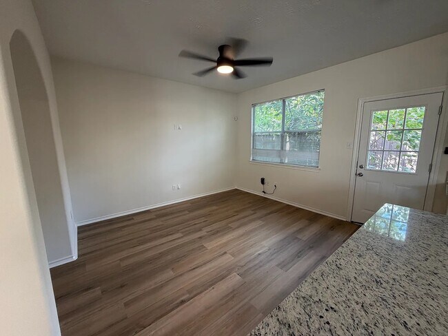 Building Photo - 6139 Morningshire Ln