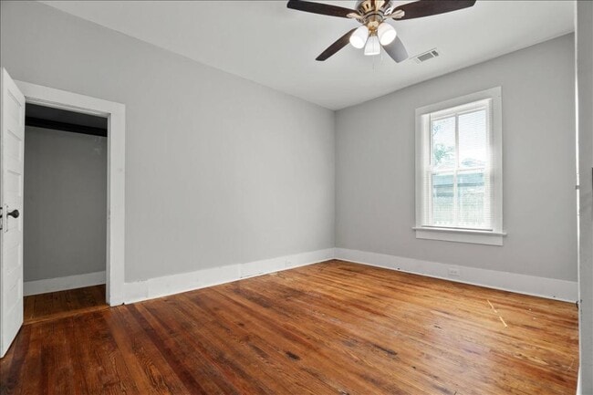 Building Photo - 109 Winston St