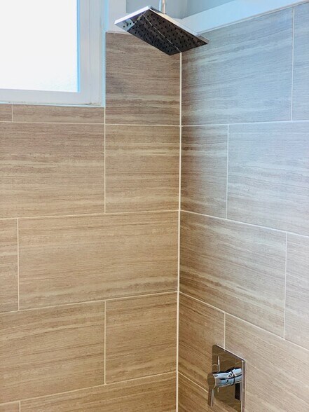 Bathroom - 5960 W 86th Pl