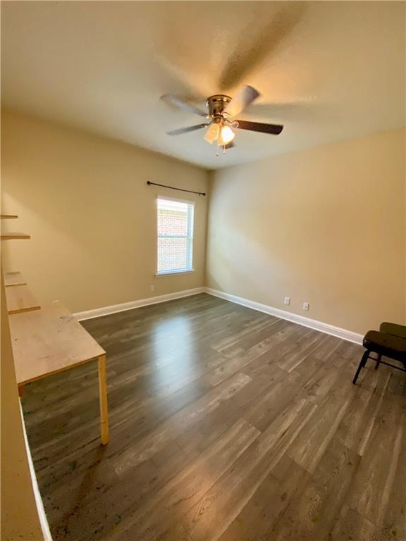 Building Photo - 6335 McMurray Pl S