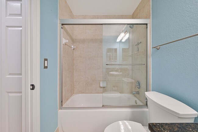 Building Photo - 8561 Evernia Ct