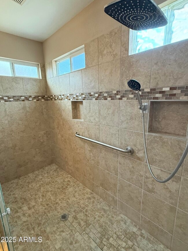 Building Photo - 4762 W Taro Dr