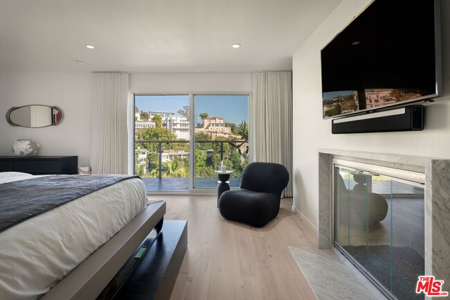 Building Photo - 1430 Miller Dr