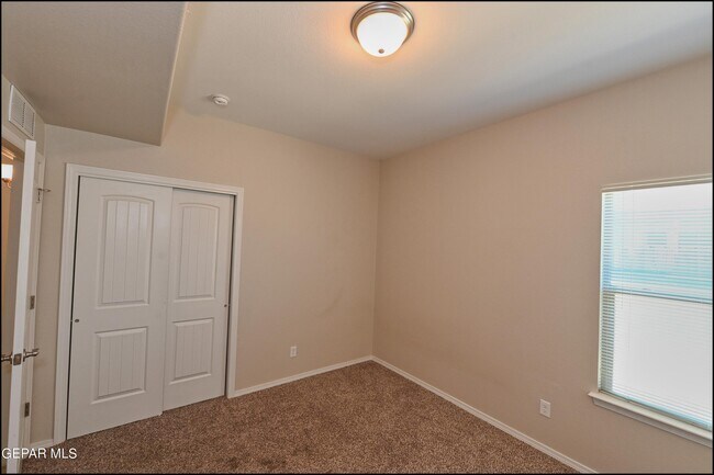 Building Photo - 373 Aidan Gordon Cir