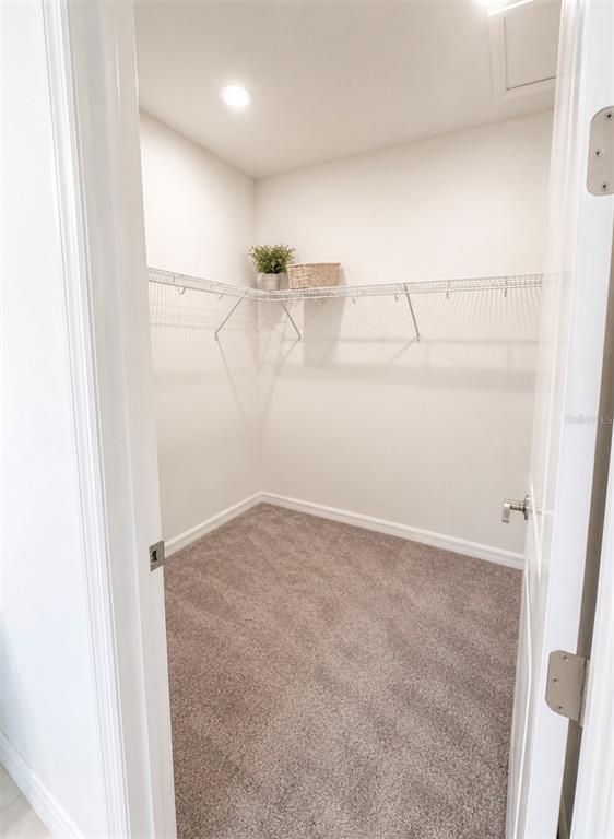 Building Photo - 5136 Goldfinch Dr