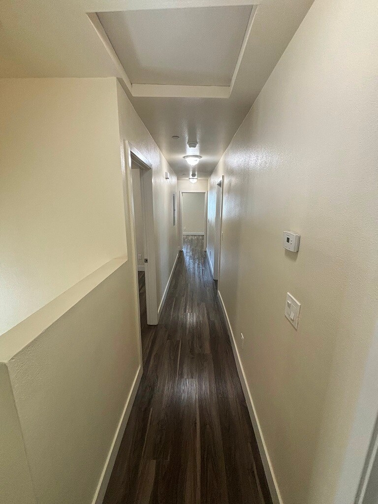 Building Photo - 133 W 74th St