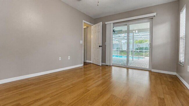 Building Photo - 2469 Lackland Ave