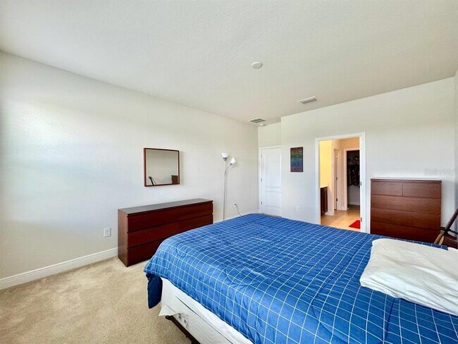 Building Photo - 18625 Hunters Meadow Walk