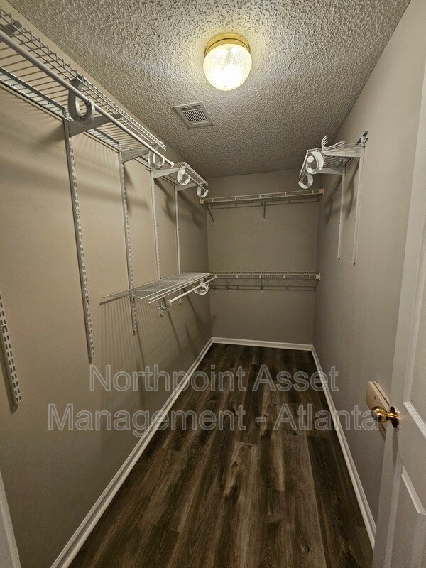 Building Photo - 1435 Maple Valley Ct