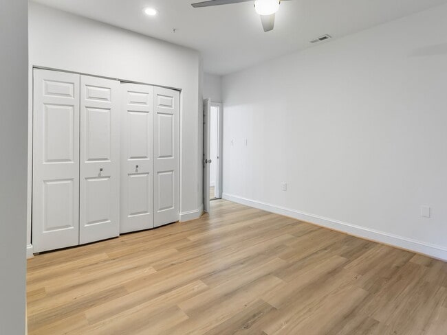 Building Photo - Charming 2BR/2BA Condo Near U Street with Modern Finishes and Prime Location