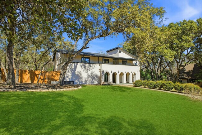 Building Photo - 5422 Lancashire Dr