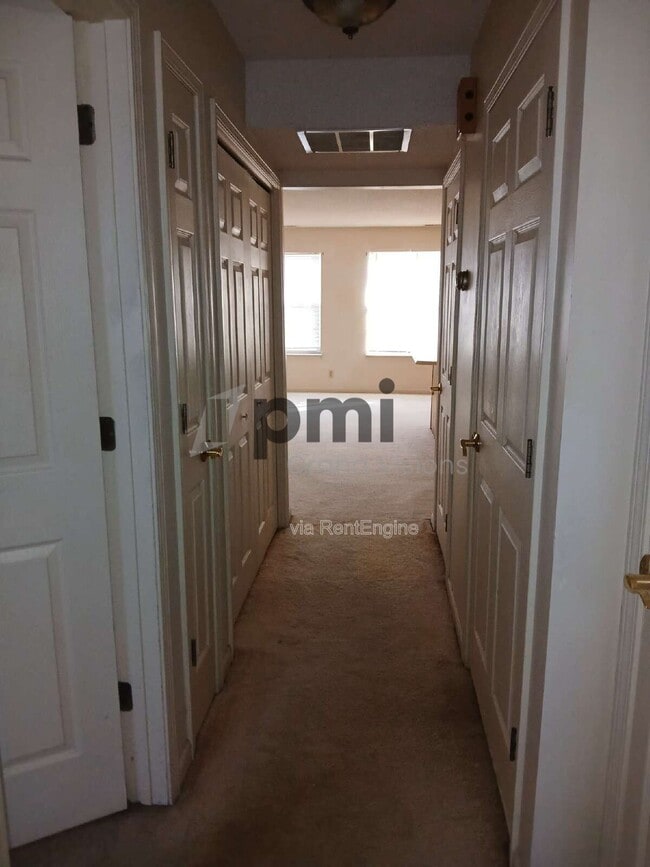 Building Photo - 1306 Arthur Ave