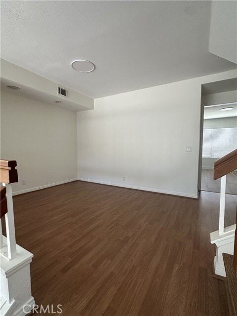 Building Photo - 16 Goldstar Pl