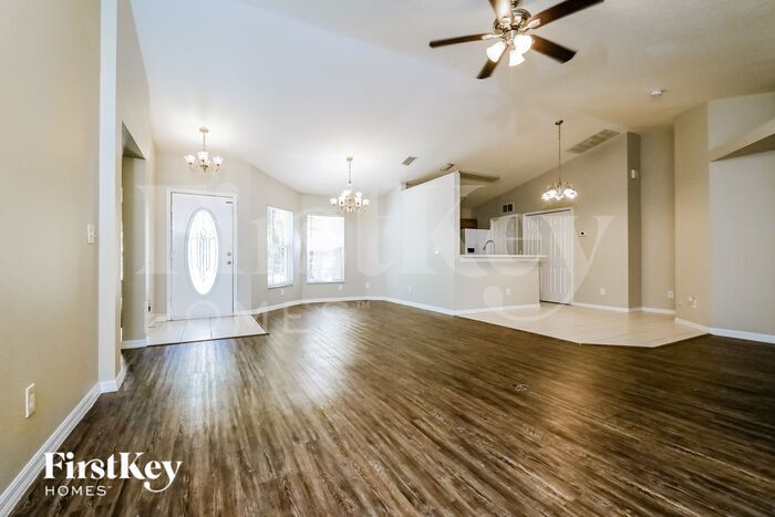 Building Photo - 4003 Kingsfield Dr
