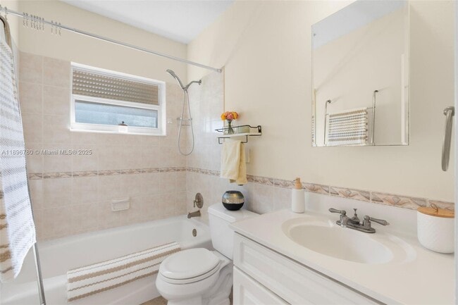 Building Photo - 7305 NW 95th Way