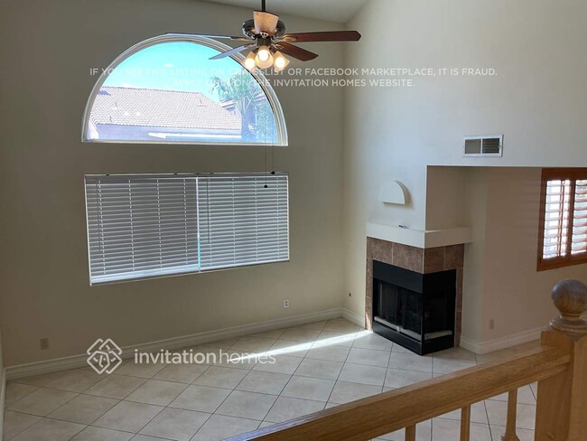 Building Photo - 1625 Royal Palm Dr