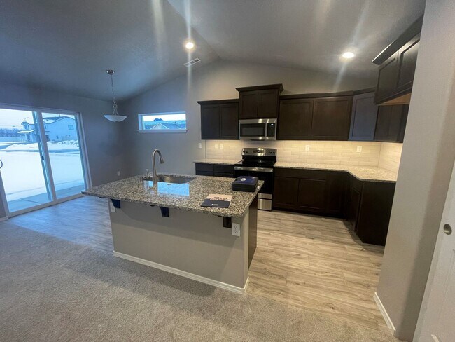 Building Photo - West Valley Home with Underground Sprinkle...