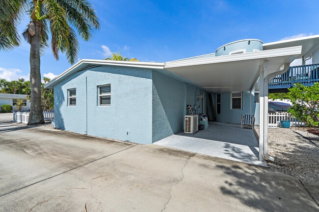 Building Photo - 1779 Len Dr
