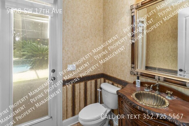 Building Photo - 9008 SW 17th Ave