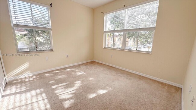 Building Photo - 12874 SW 31st Ct