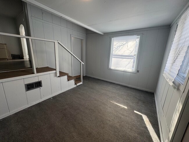 Building Photo - 22 Delaware-