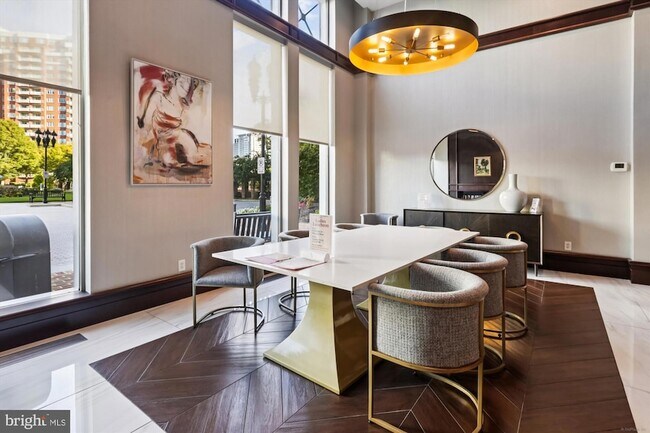 Building Photo - 5809 Nicholson Ln