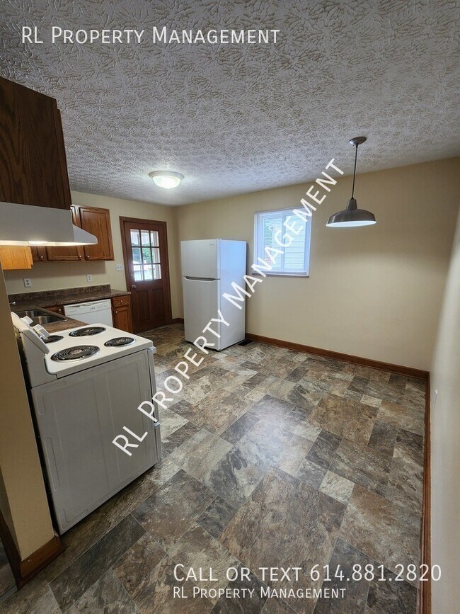 Building Photo - Cozy 3 bedroom 1 bathroom home in Whitehall