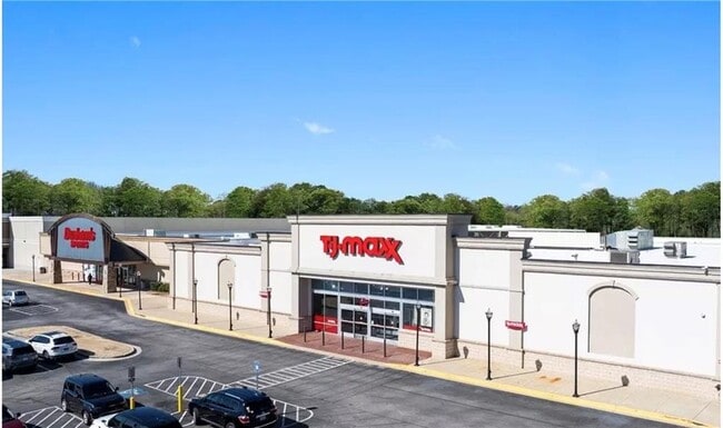 Building Photo - 145 Shenandoah Ln