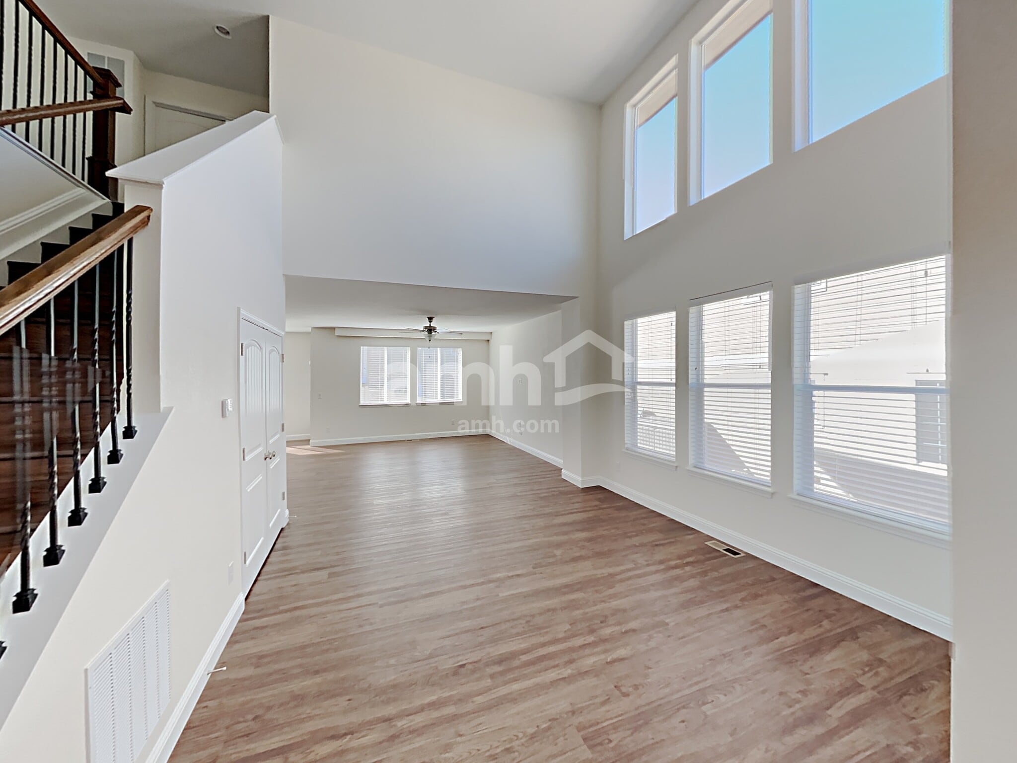 Building Photo - 12749 Ventana St