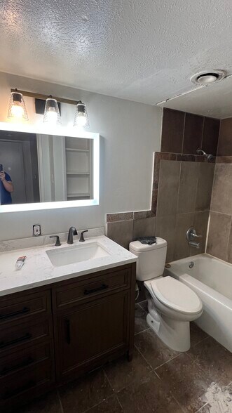 bathroom - 8067 Meadow Rd