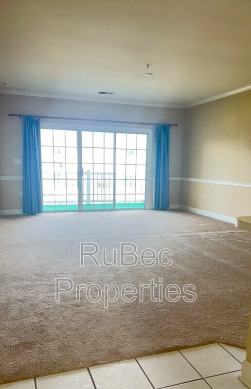 Building Photo - 8967 Meadow Vista Rd