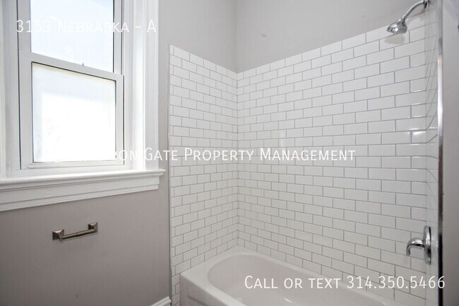 Building Photo - 3153 Nebraska-A