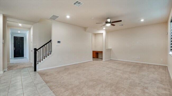 Building Photo - Redland Rd/281 Sienna Subdivision