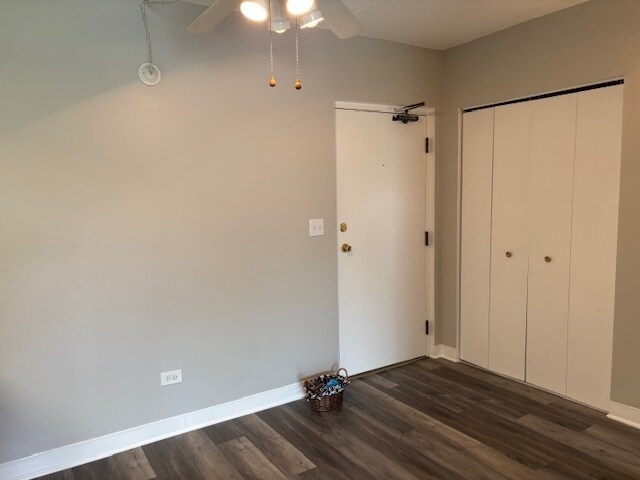 Building Photo - 240 Springhill Dr
