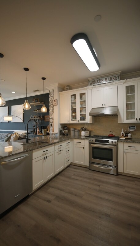 Building Photo - 16 Rivers Edge Dr