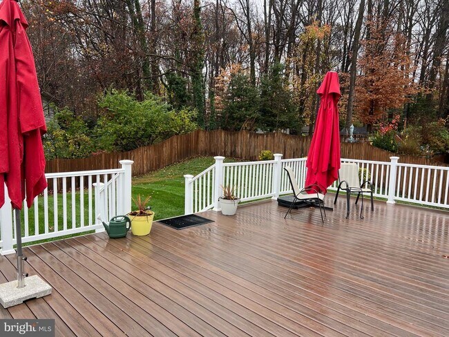 Building Photo - 5002 Dequincey Dr