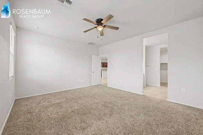 Building Photo - 2431 S 46th St