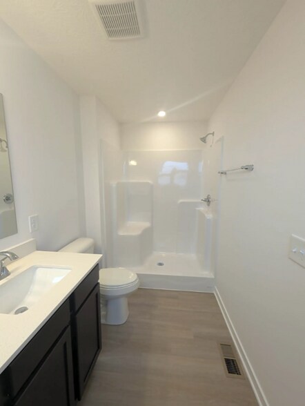 Building Photo - 111 Sitka Willow Dr