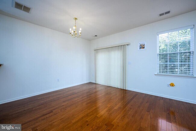 Building Photo - 249 Concord Pl