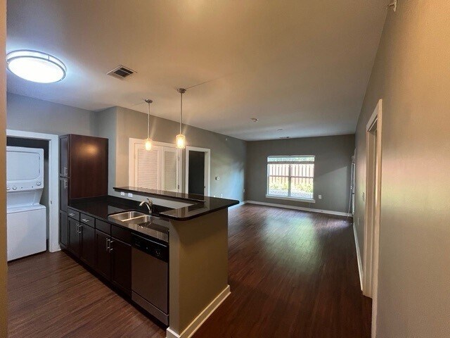 Building Photo - 2197 Nolensville Pike