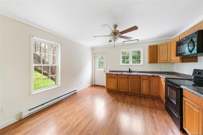 Building Photo - 228 Hawleys Corners Rd