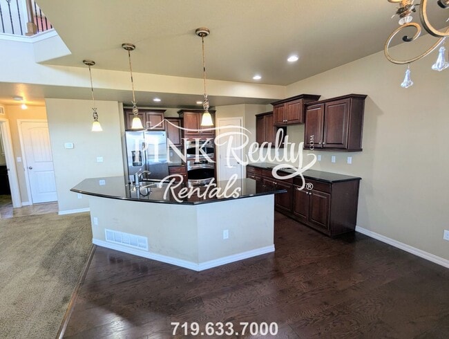 Building Photo - 7695 Wrangler Ridge Dr