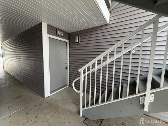 Building Photo - 9208 Tamarron Dr